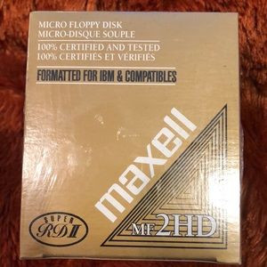 Maxell MF 2HD 3.5” High Density 30 Formatted Micro floppy disks